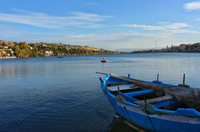 Passeggiando in riva al lago…